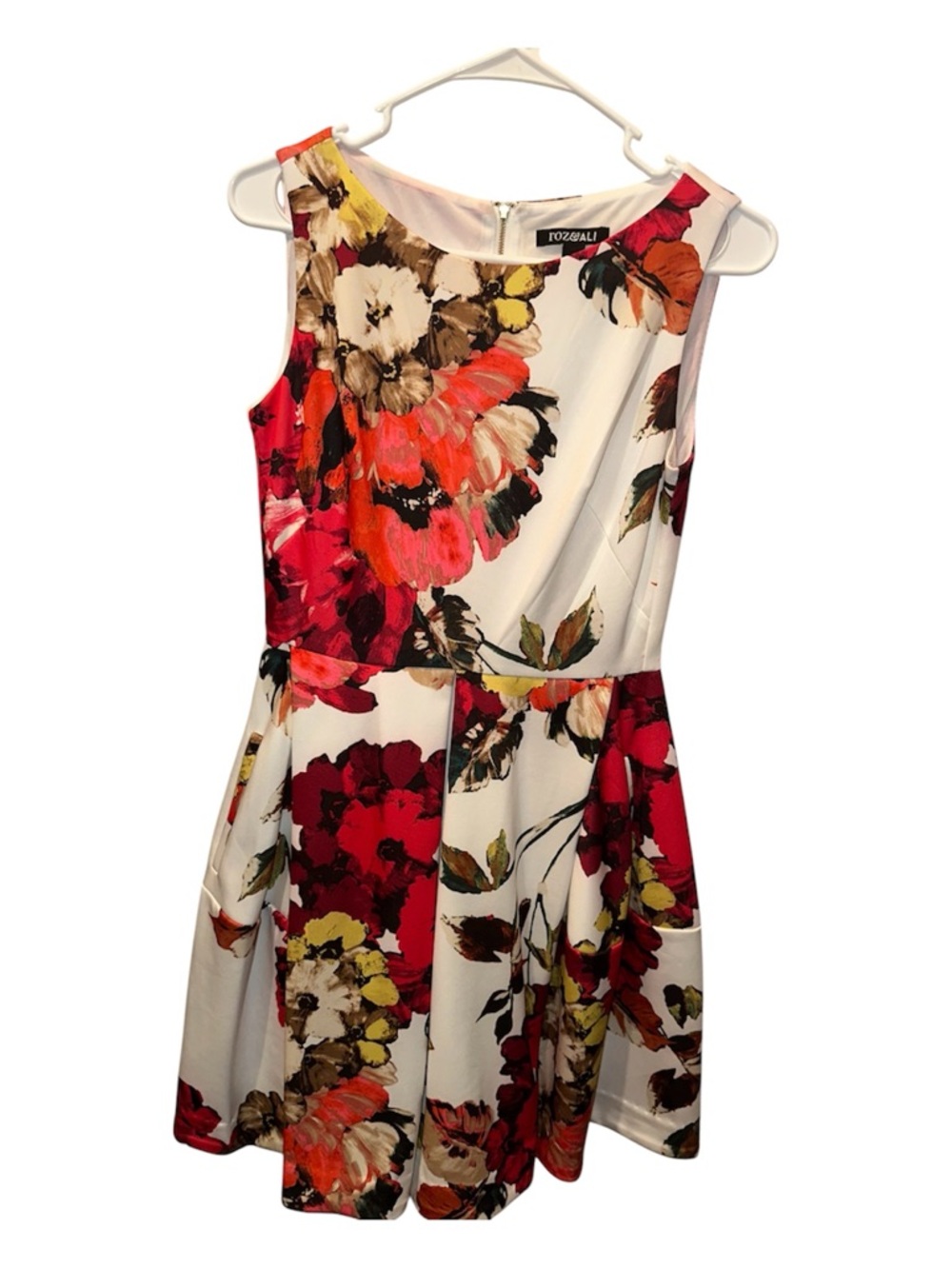 Roz & Ali Floral Fit and Flare Midi Dress